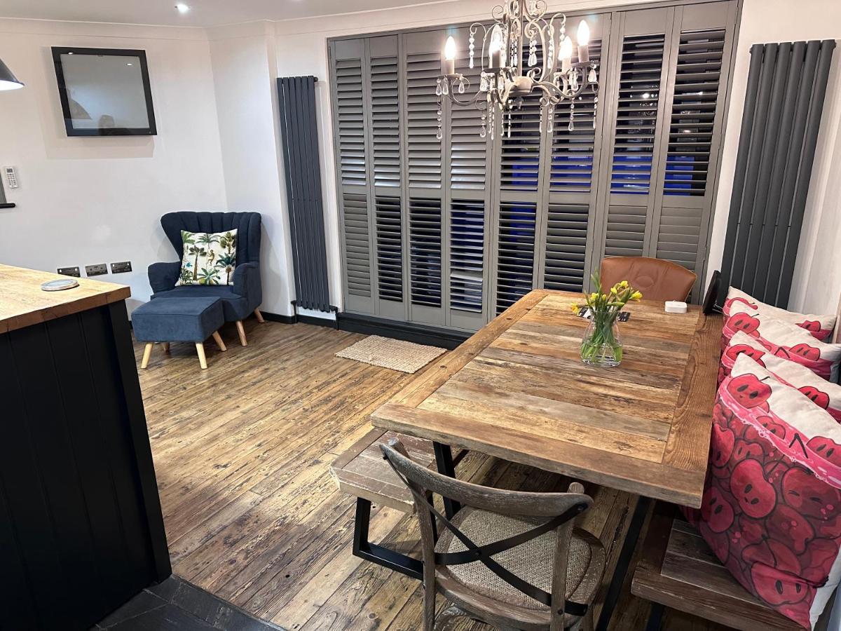 •Mangohauslondon• •Airconditioned•Garden•Fire Pit• 외부 사진